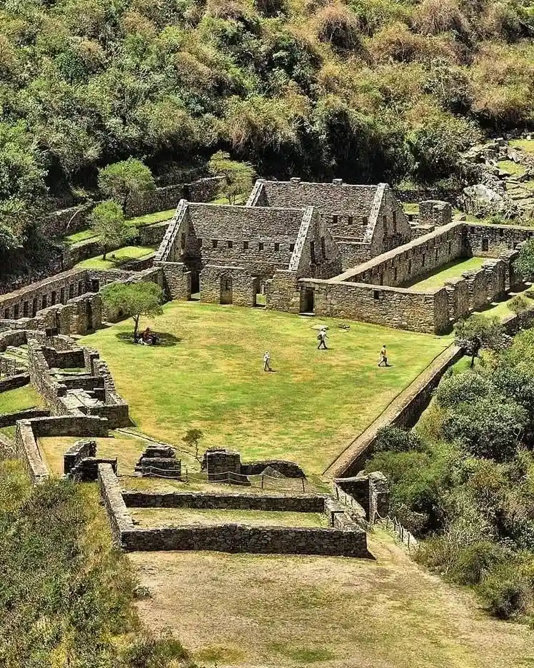 Road to Choquequirao – 5 Days