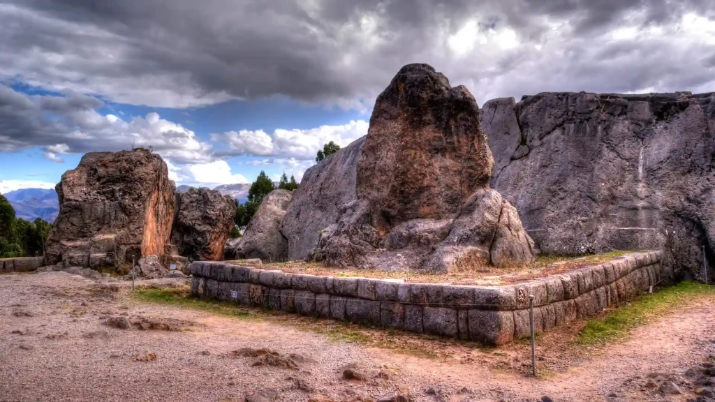 Archaeological City Tour