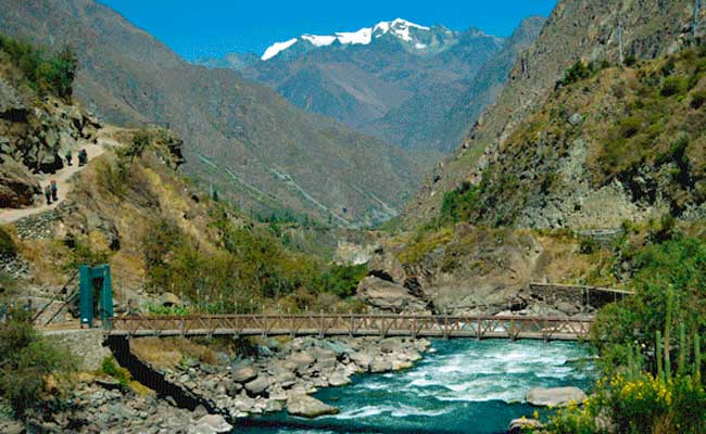 What is the best time of year to walk the Inca Trail?